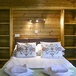 Treehouse Cabin Westward